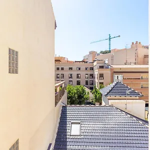 https://lucia-victoria-3-city-center.hotelsinnerja.org
